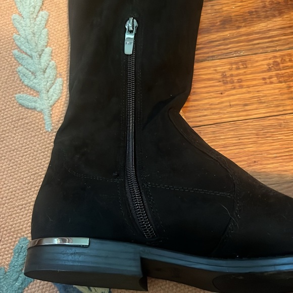 Marc fisher over the knee flat suede boots - Picture 3 of 7